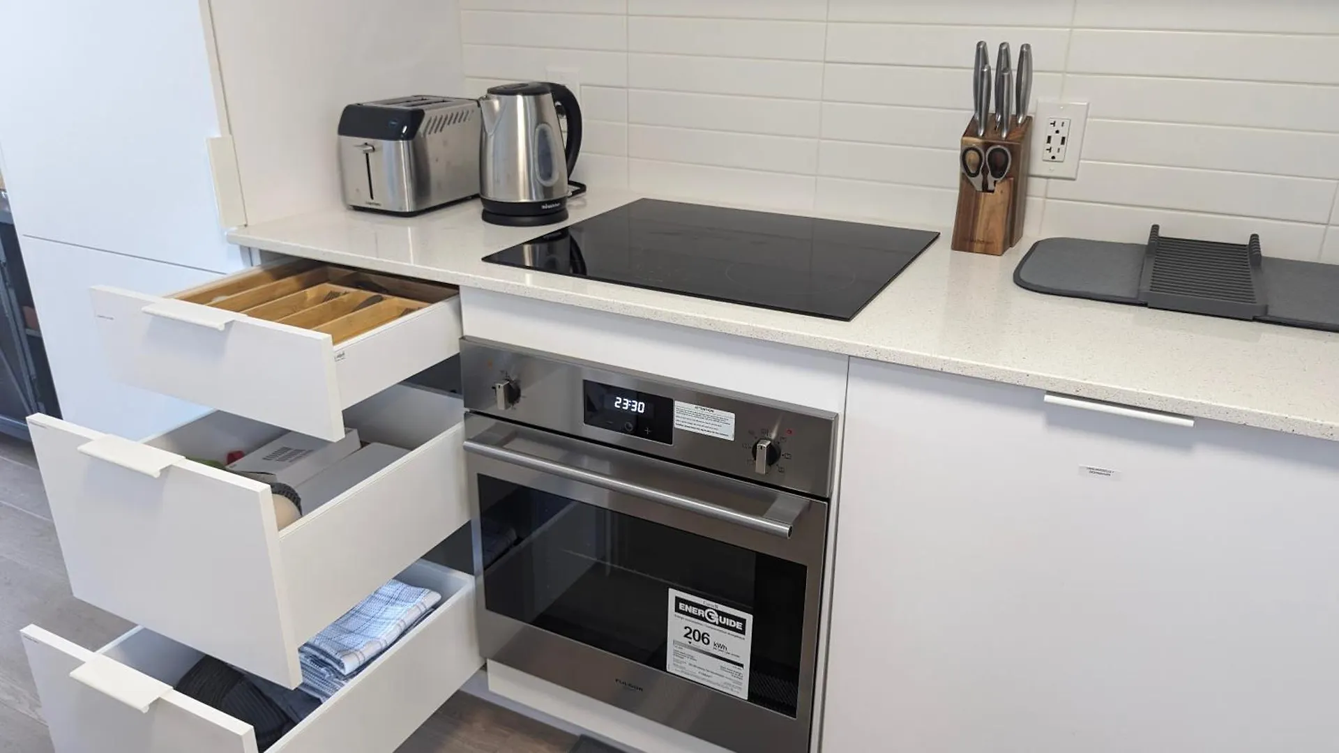 Studio Chic Au Coeur De Montreal, A Cote De Tout Apartment